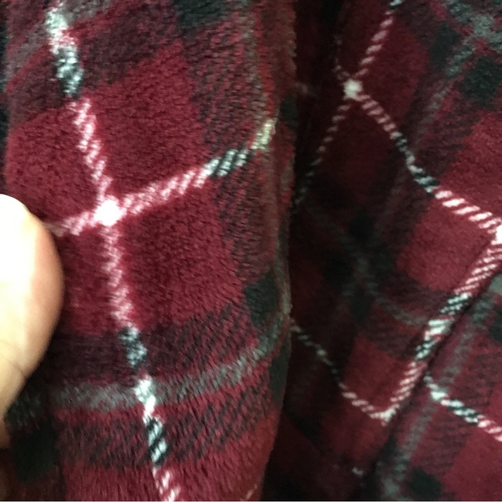 Plush Robe - Picture 4 of 5